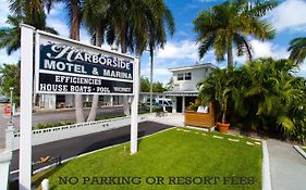 Harborside Motel And Marina 2*